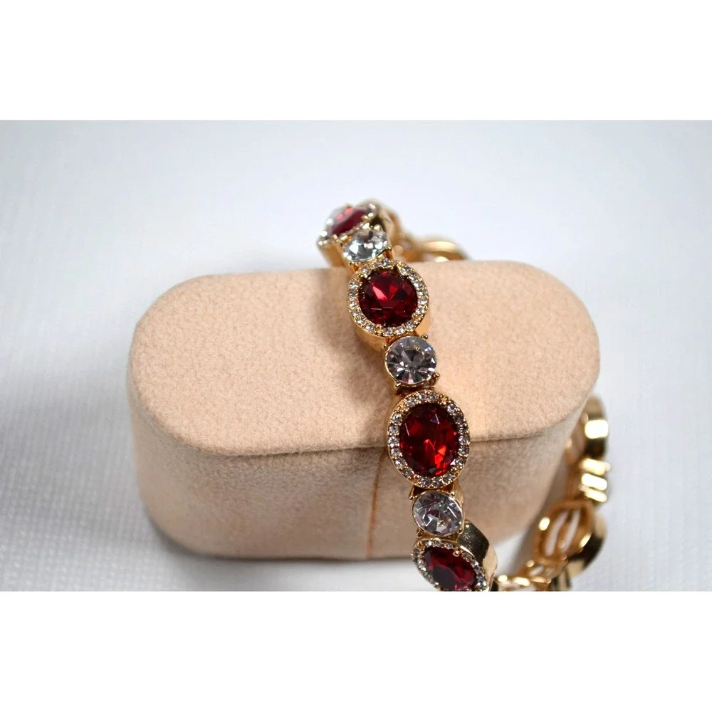 Gold Tone Stretch‎ Bracelet Red Faceted Setting Surrounded by Clear Rhinestones